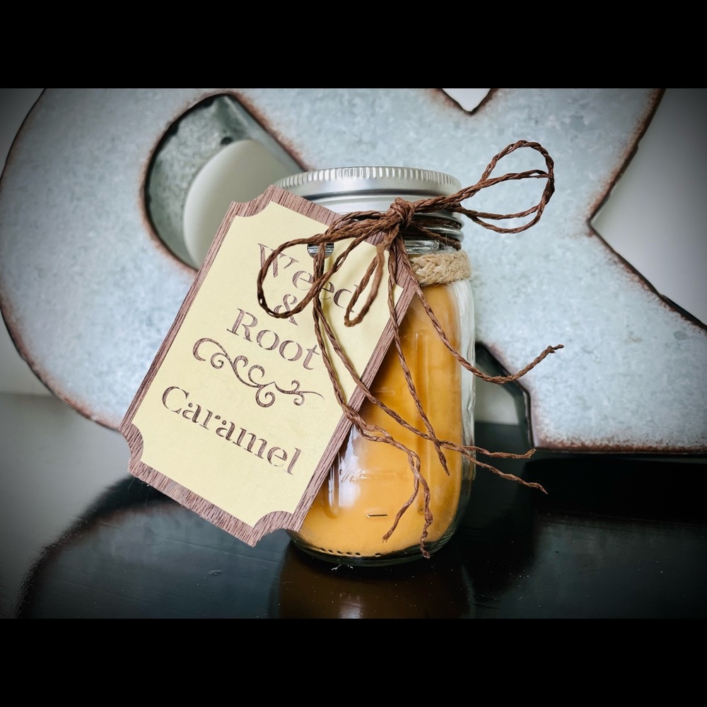 16 oz caramel candle 🤎